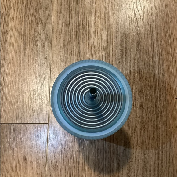 STARBUCKS Metallic Silver Tumbler with Dark Green Straw - Picture 4 of 6